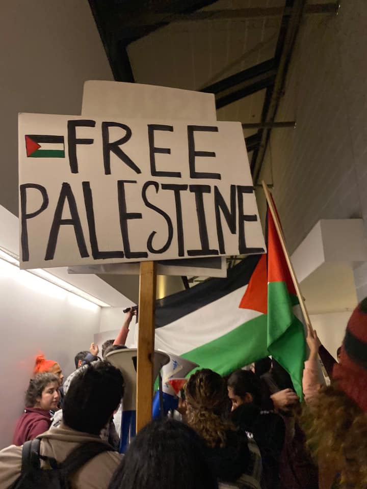 Tell PM Justin Trudeau: Stop slandering Palestinian students!