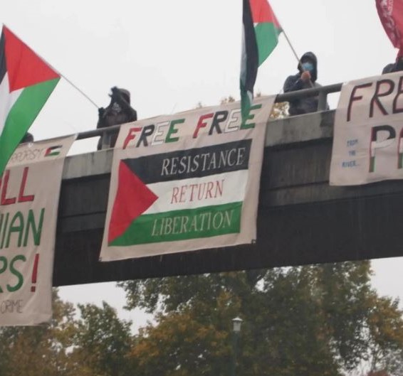 Banner Drops 4 Palestine